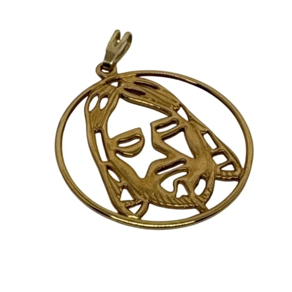 Gold Tone Jesus Face Round Pendant Charm Religious Christian‎ Faith Confirmation